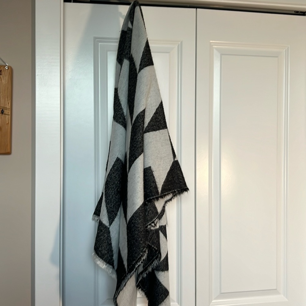 Zara Herringbone large Scarf Wrap